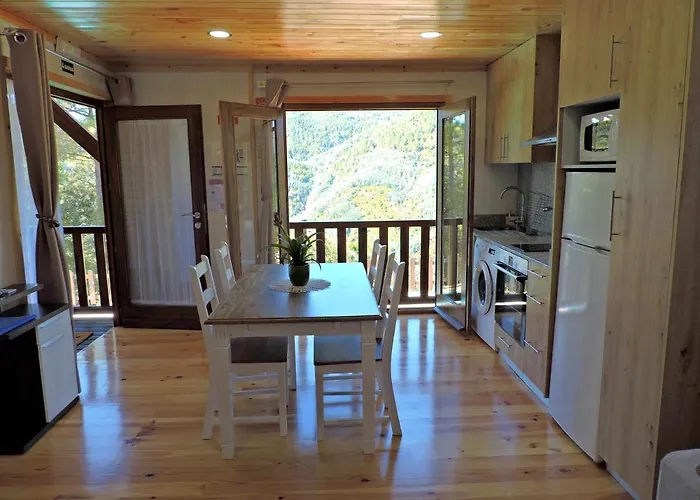 Quinta Da Resteva-chale Do Ribeiro * Vieira do Minho